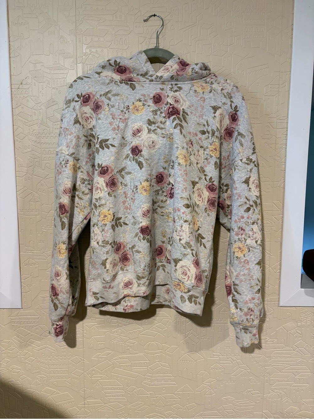 Abercrombie & Fitch Light Gray Floral Hooded Sweatshirt with Pink & Yellow Roses